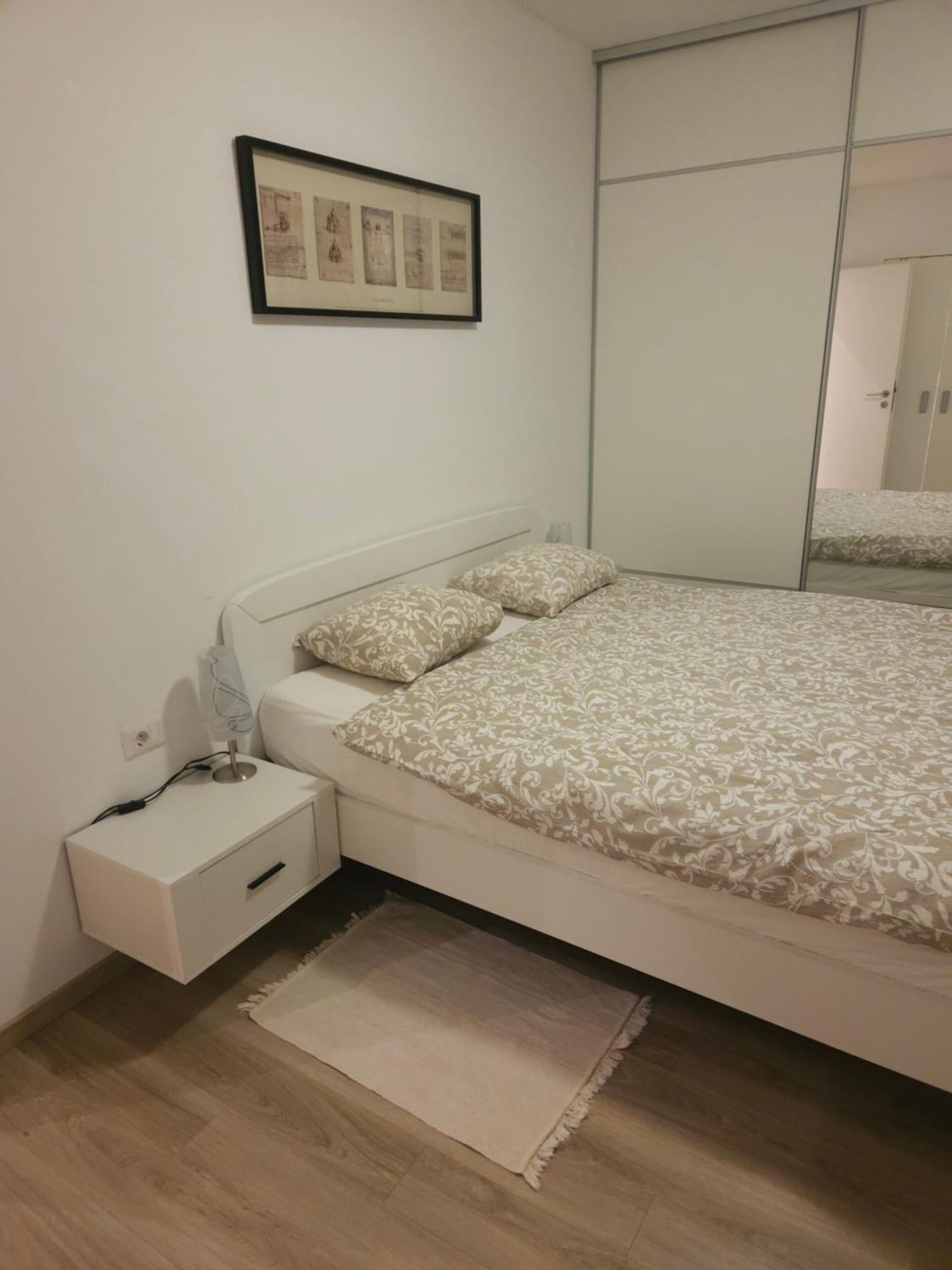 אומאג Apartment Robi מראה חיצוני תמונה